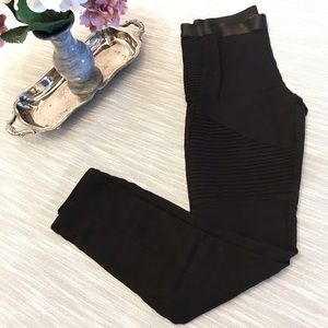 Moto leggings pants 🌻